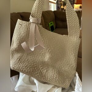 Luxury purse never used